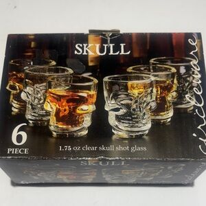 Circleware Skull Shot Glass Set - Clear